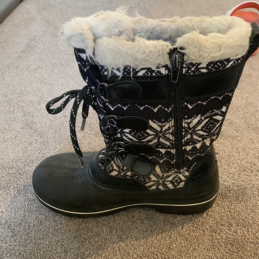 Snow boots - Picture 2 of 2